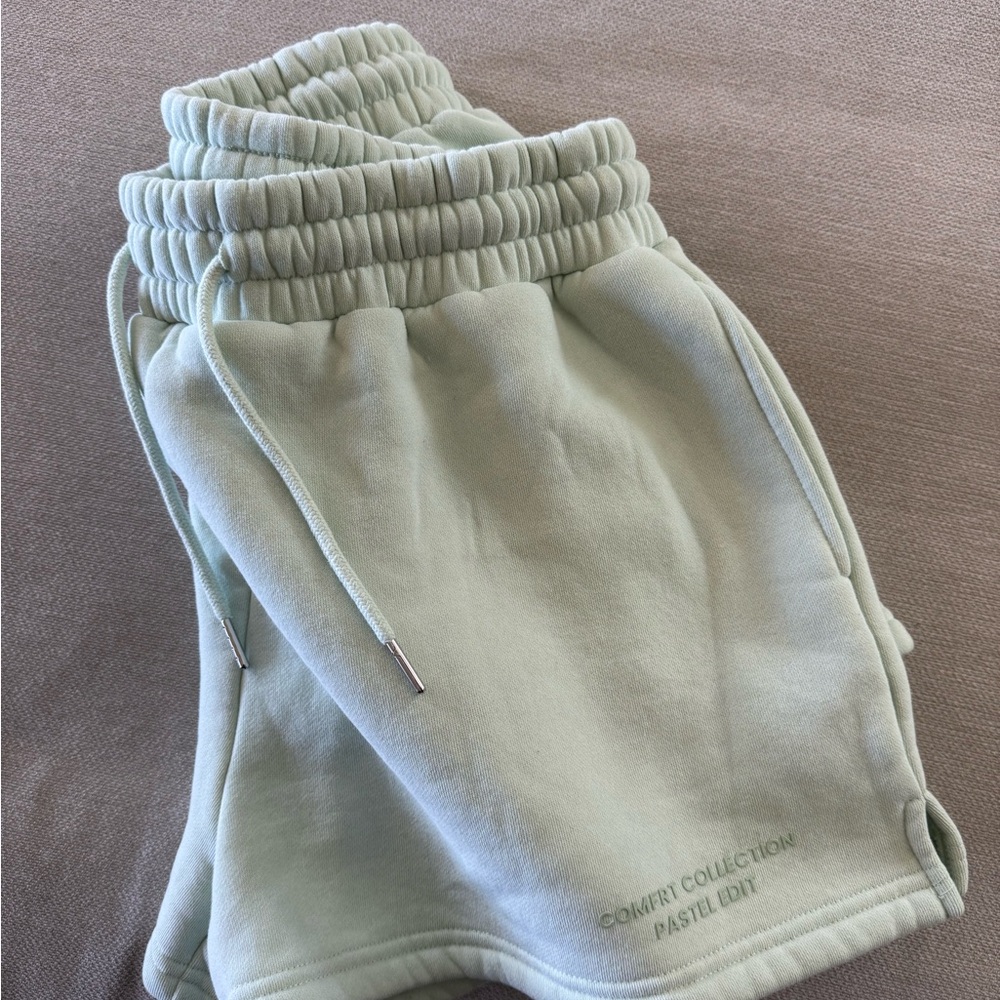 Comfort Collection Women's Mint Green Athletic Shorts